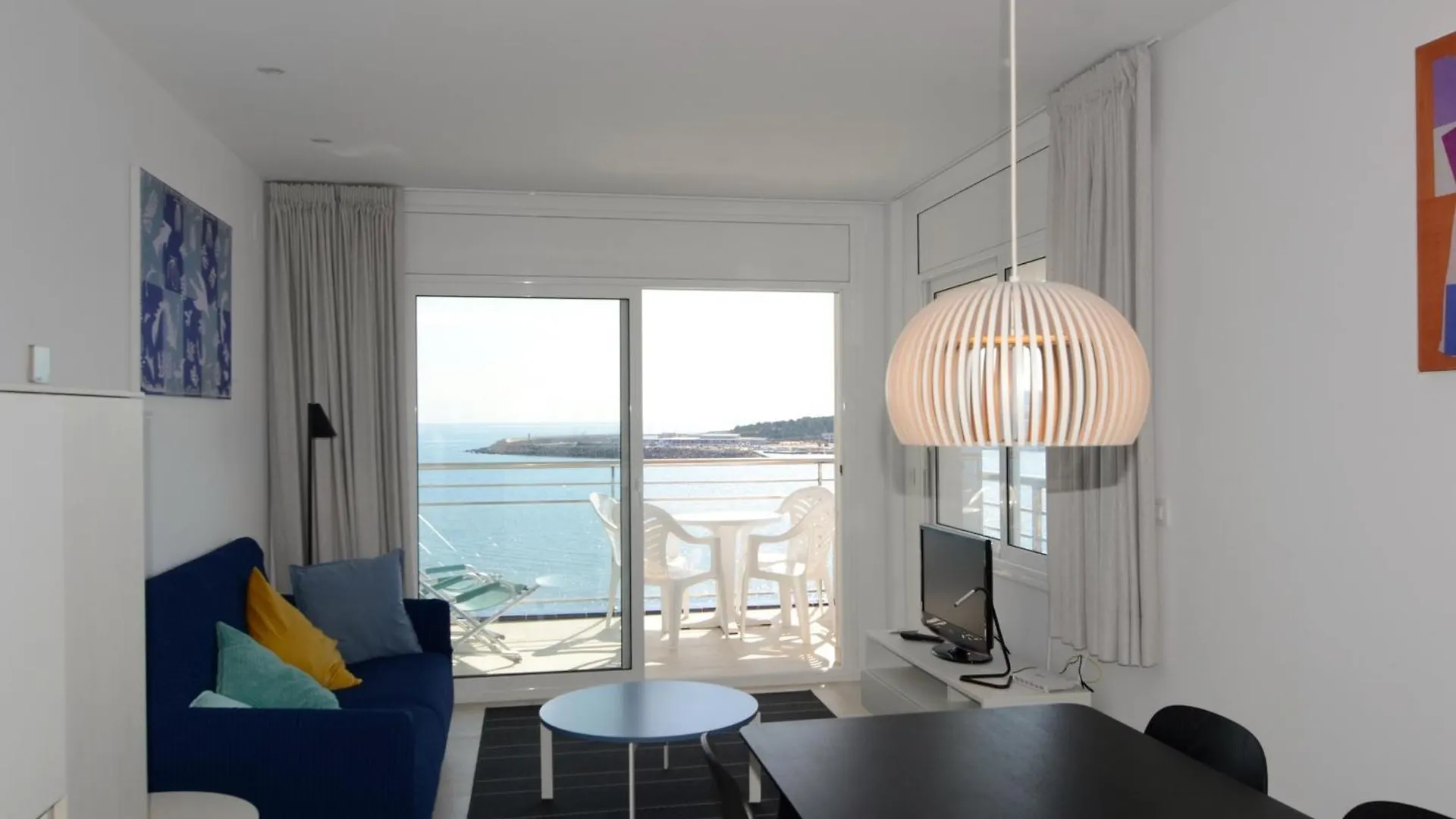 Appartement Front Mar - Apartamentos L' Escala
